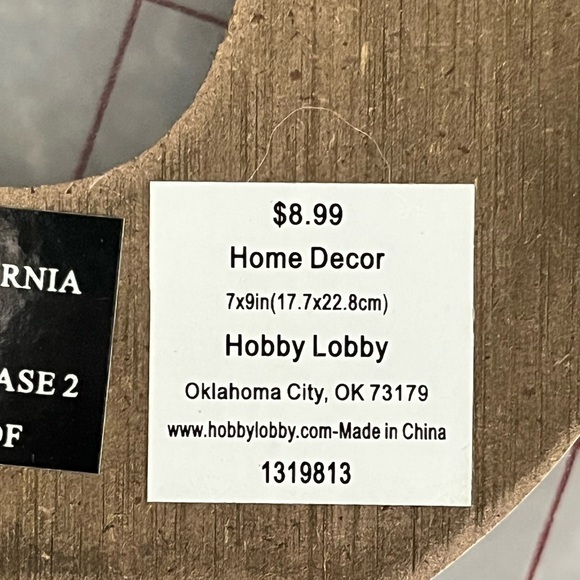 & Sign - Picture 3 of 3